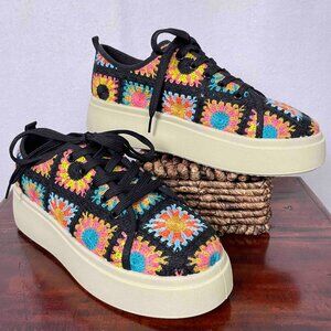 DL 1990 Dirty Laundry Rambling Crochet Platform Sneaker Womens Size 10